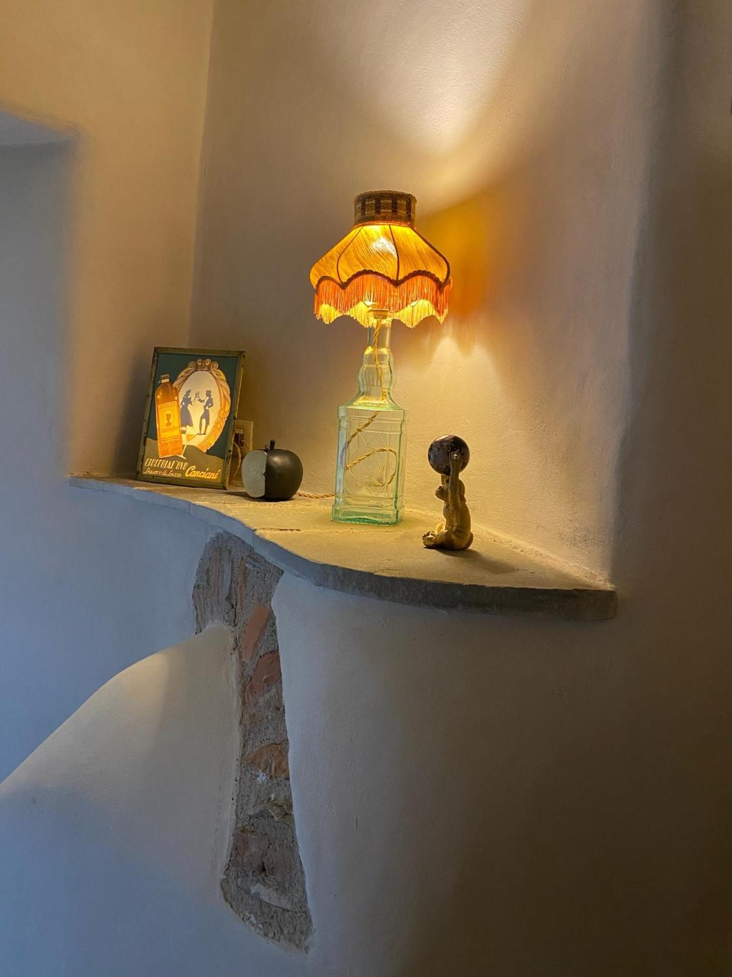 La Casa Medievale E *